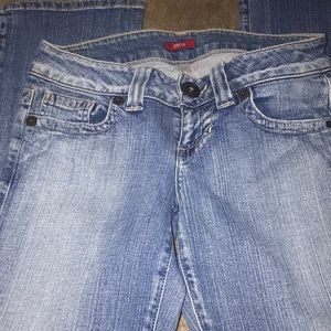Guess jeans size 26 skinny jeans